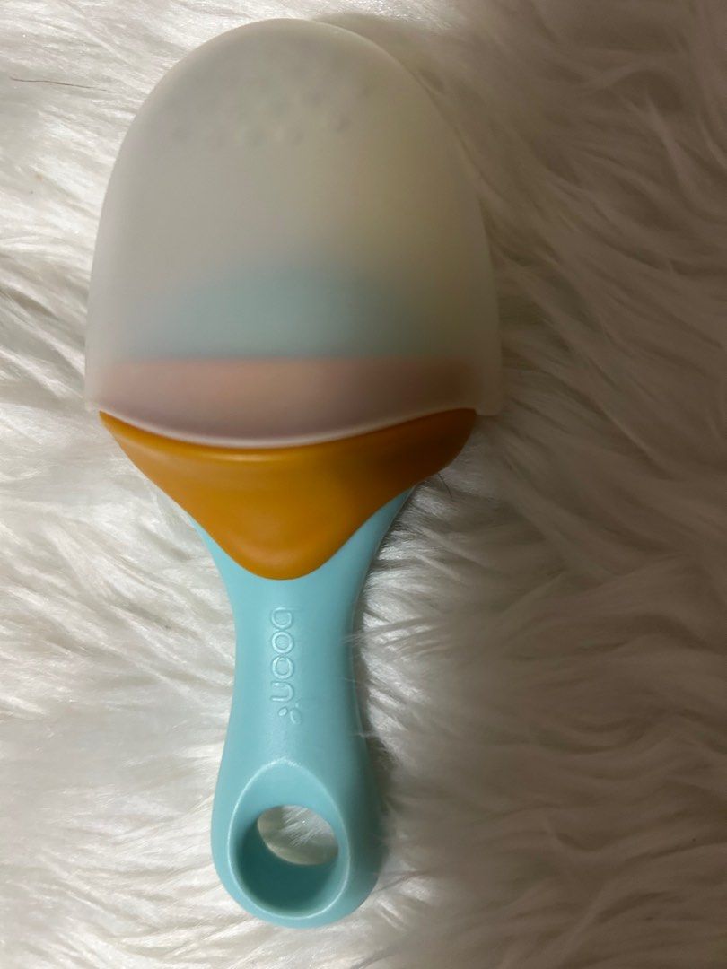 boon Silicone Pulp Feeder (Category: Weaning & Toddler Feeding) located in Pasig City. Submitted by mixpicks (Listing ID 1316259784, Image 3). Description: From USA.
