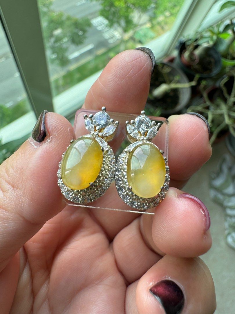 Burmese Yellow Jadeite Jade 3.76 cts Unmounted Women s Fashion Jewelry Organisers Precious Stones on Carousell