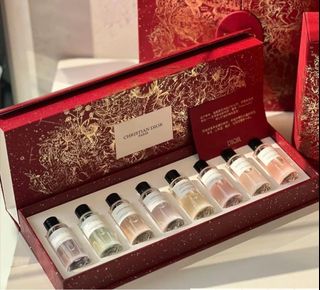 (Category: ) located in . Submitted by universeofperfumesau (Listing ID 1316141421, Image 1). Description: .