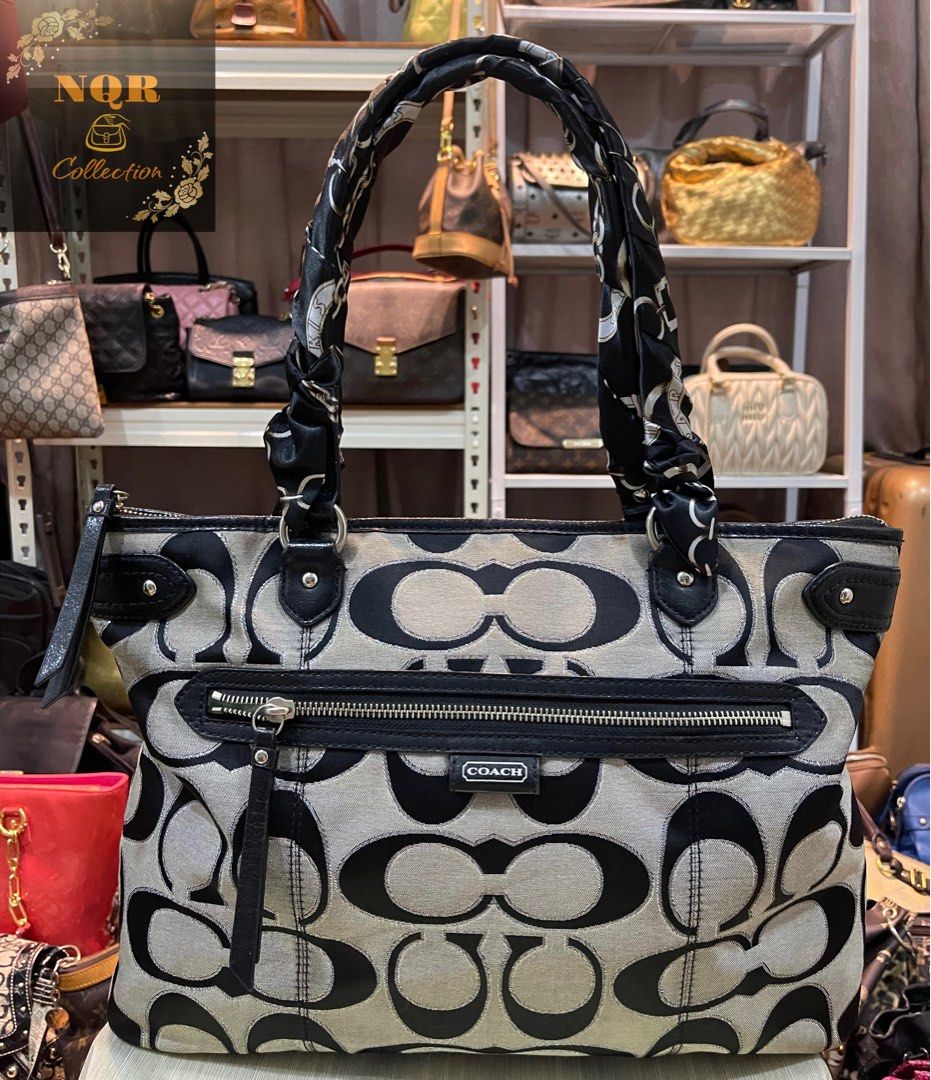 Coach daisy signature tote