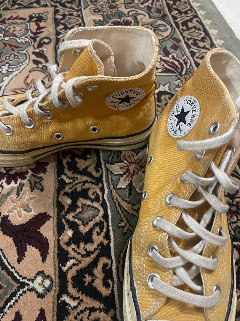 Mustard all star converse store