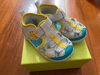 （分類：）位於 。 由 daisytommy 提交（商品編號 1316105565，圖片 1）。簡介： 。