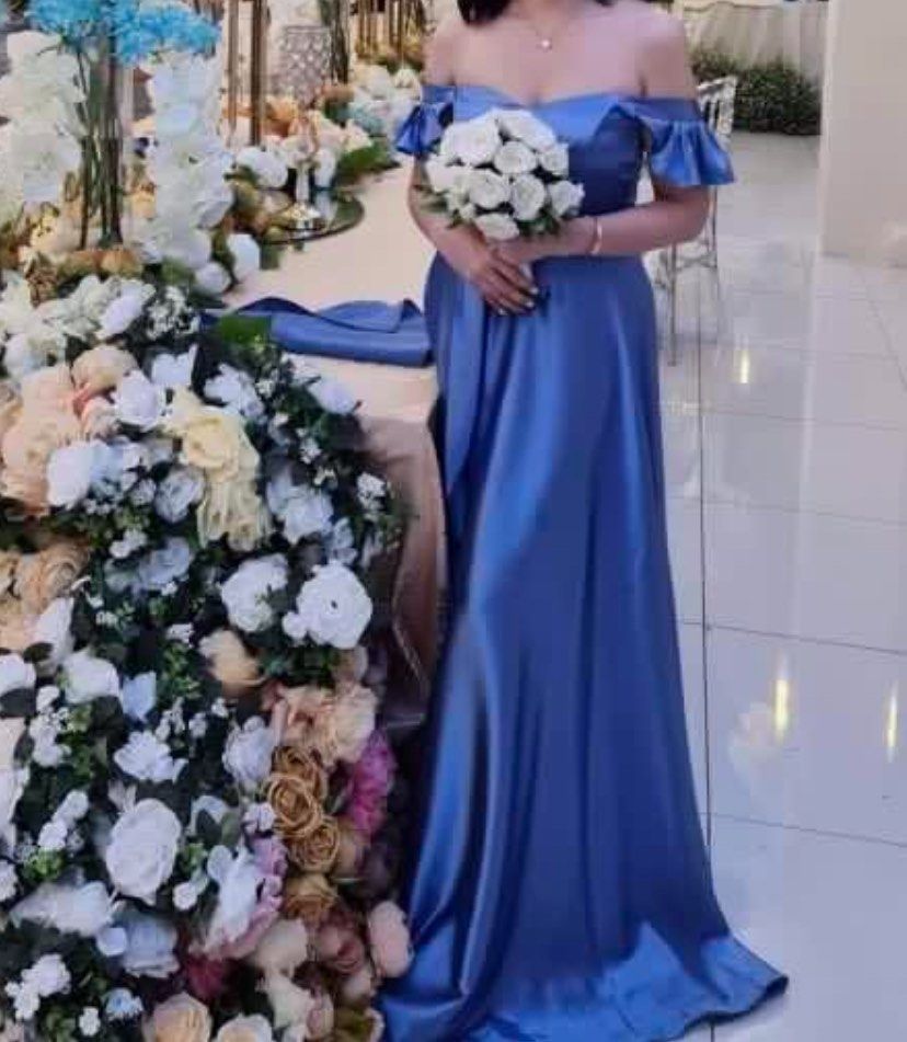 Dusty Blue Bridesmaids gown (Category: Evening dresses & gowns) located in Taguig. Submitted by joyce0618 (Listing ID 1316123535, Image 3). Description: Premium Silk with lining Dusty Blue Fits Small - Medium .