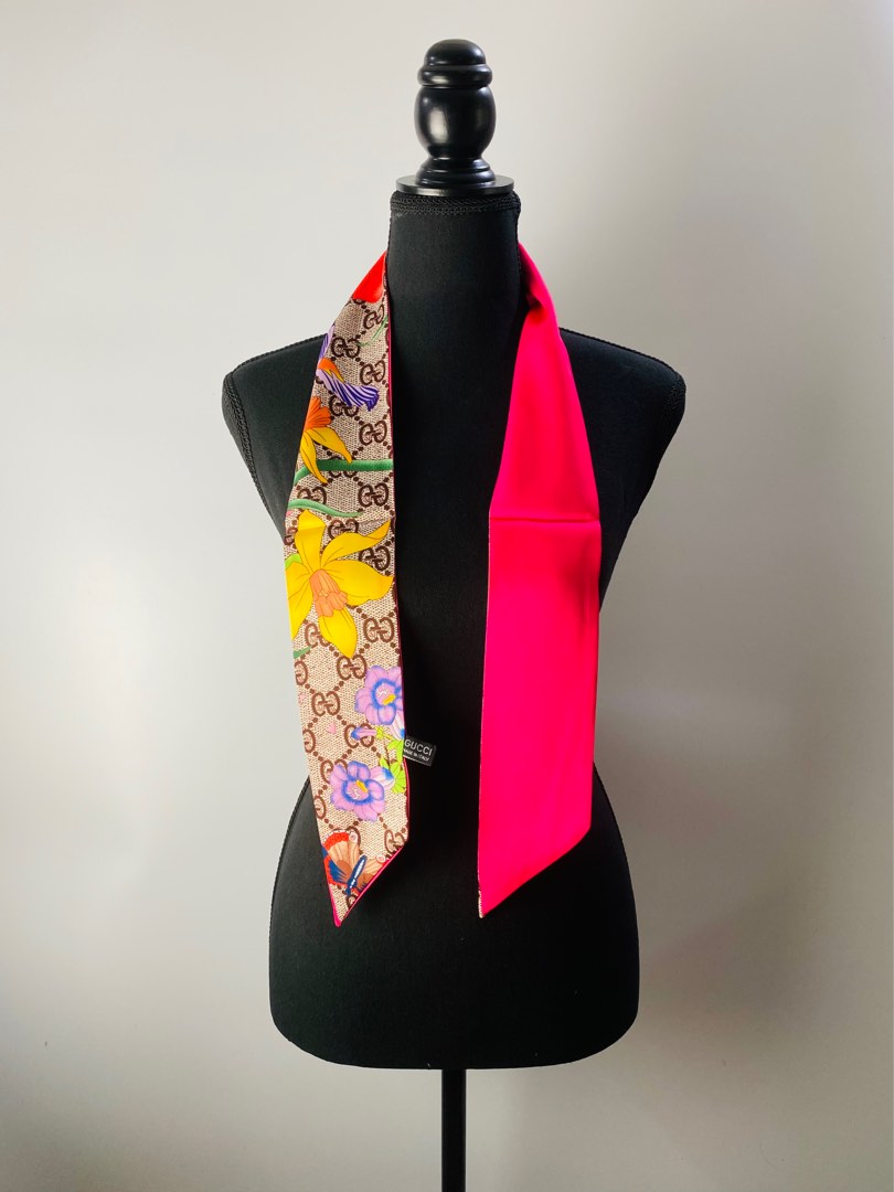 Gucci monogram silk scarf sales