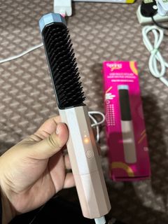 (Category: ) located in . Submitted by puteree (Listing ID 1316083309, Image 1). Description: .