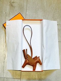 （分類：）位於 。 由 o.w.l 提交（商品編號 1316062042，圖片 1）。簡介： 。