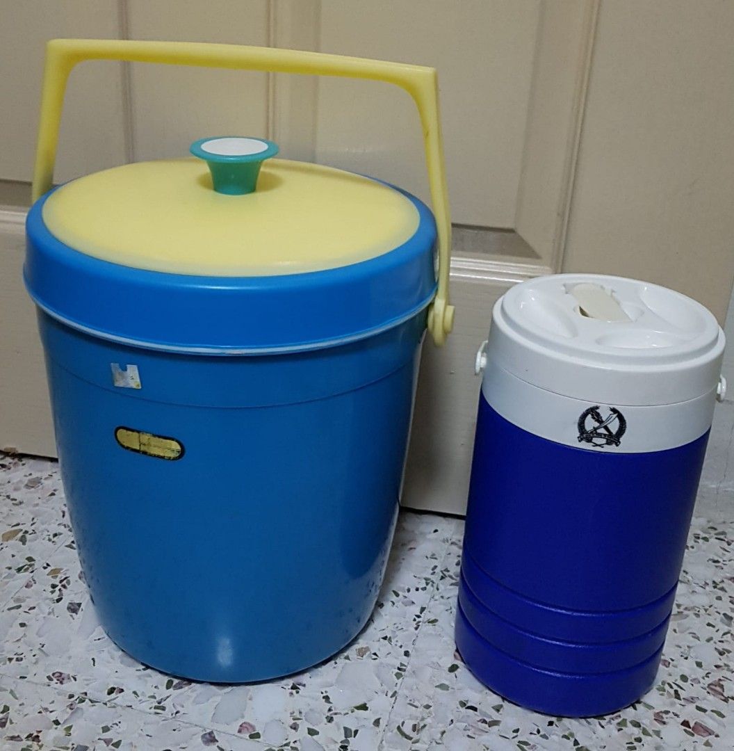 ICE BUCKET,LARGE WATER BOTTLE, Furniture & Home Living, Kitchenware