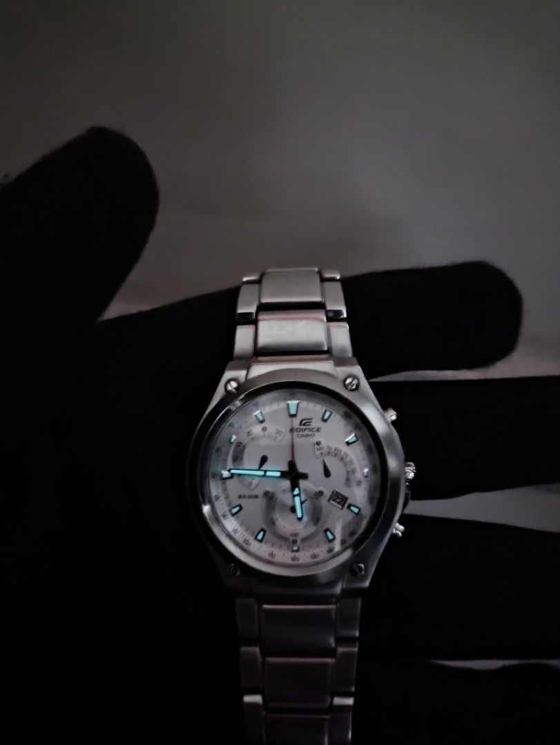 Jam Tangan Casio Edifice EF 525 All Original Fungsi2 Normal Dial Putih Mulus Kelengkapan Hanya Jam Tangan Saja