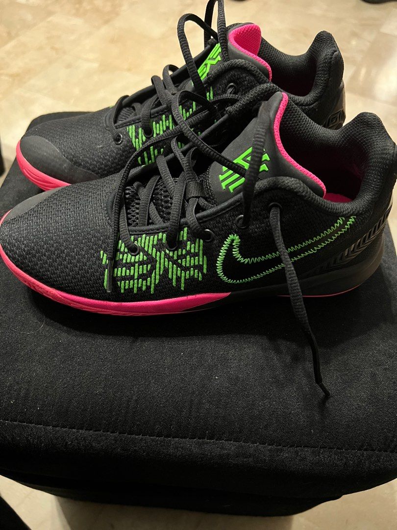 Kyrie Flytrap 2 ‘Hyper Pink’ (used a few times) (Category: Sneakers) located in Manila. Submitted by shoesell._ (Listing ID 1316217678, Image 2). Description: Size US 6.5 Y No box .