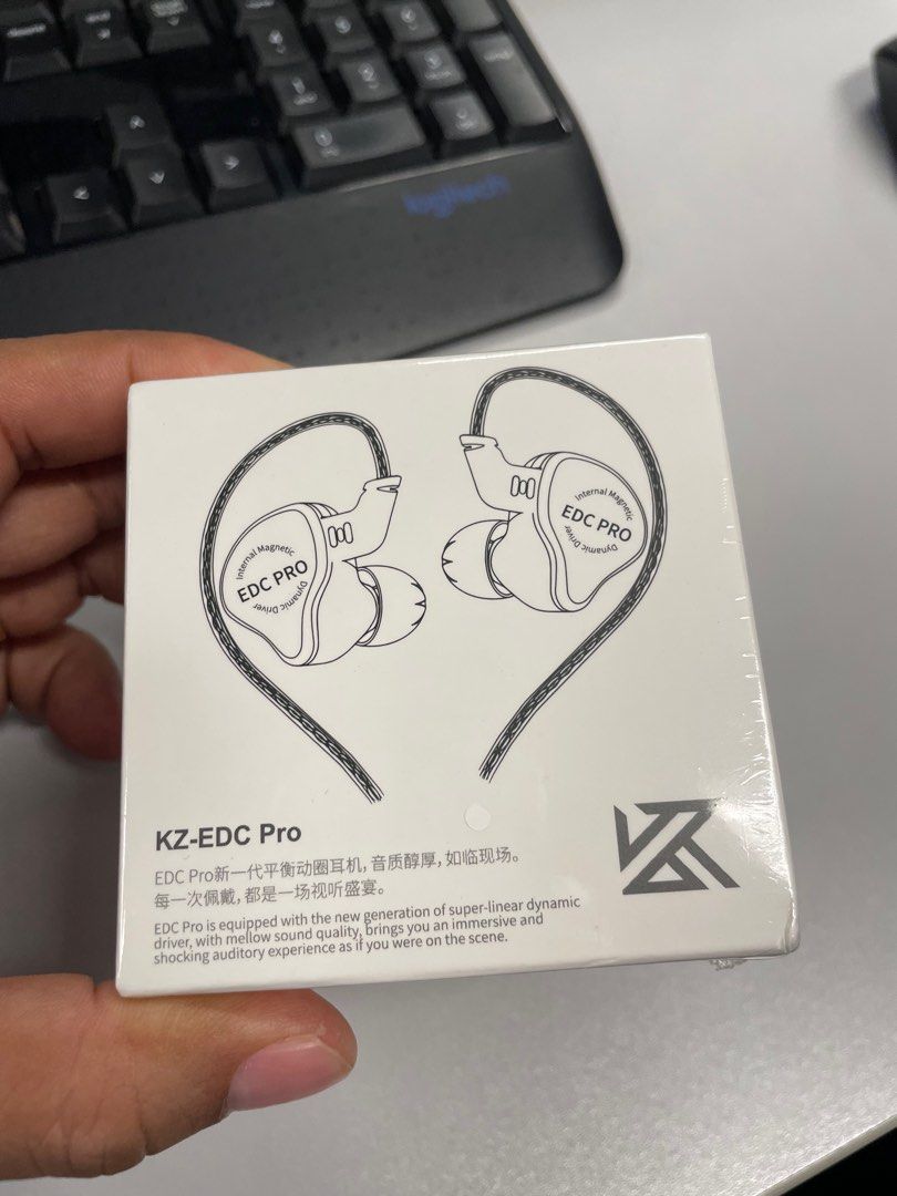KZ QDC Pro65561620537729111