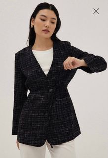 (Category: ) located in . Submitted by sharms_wardrobe (Listing ID 1316156449, Image 1). Description: .