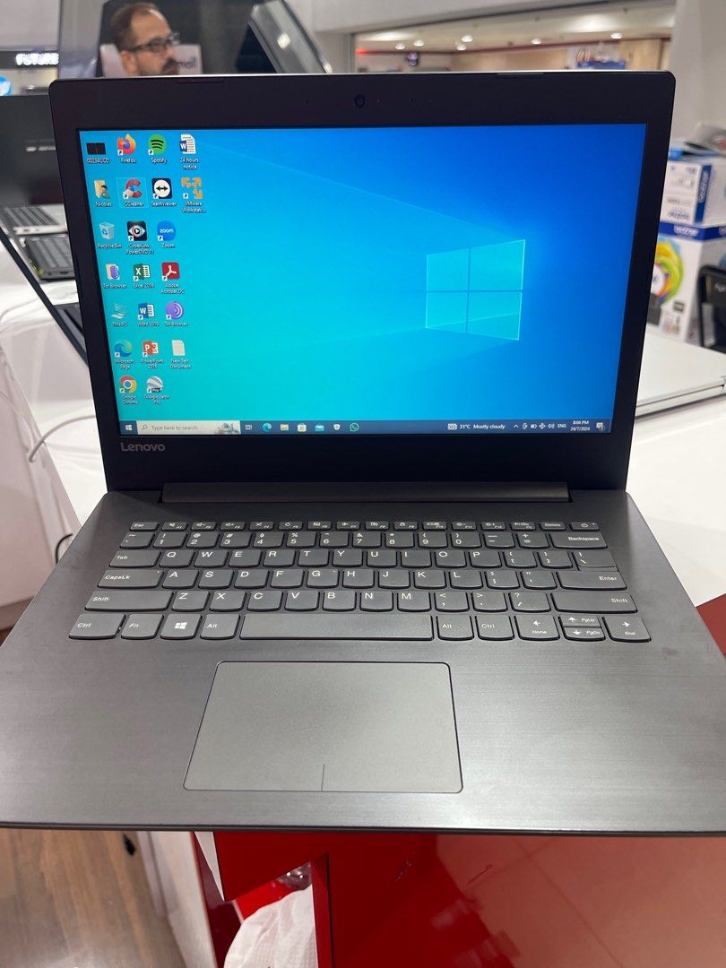 Lenovo Ideapad 320 14 KB 80XK Core i5 7th Gen 8Gb Ram 256Gb SSD Nvidia Geforce 940MX 2Gb Vram 14inc