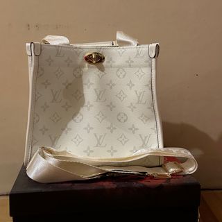 10 000 affordable louis vuitton bag class a For Sale Carousell Philippines