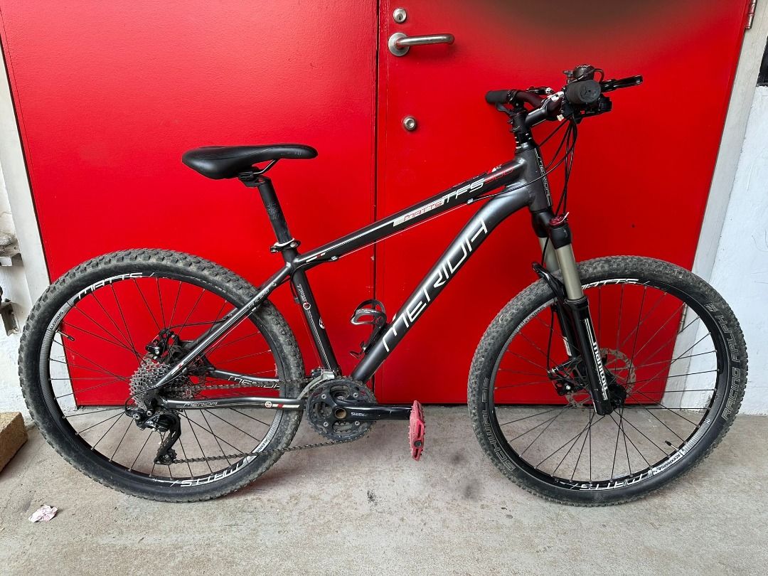 Merida 900 TFS Matts Mountain bike with front suspension Shimano hydraulic disc big comfy seat