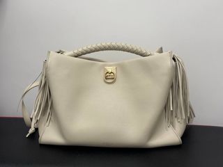 （分類：）位於 。 由 smalnt 提交（商品編號 1316207630，圖片 1）。簡介： 。