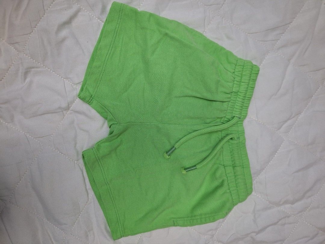 Next pants (Category: Babies & Kids Fashion) located in Cukai. Submitted by reloveditemss (Listing ID 1316080708, Image 2). Description: blue pants ada stain. can refer on last photo price for each.