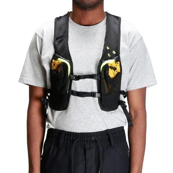 Nikelab ACG Hydration vest acronym