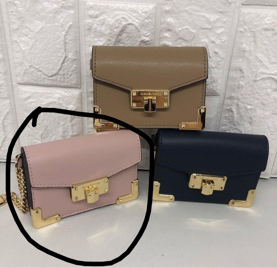 Michael kors kinsley wallet store