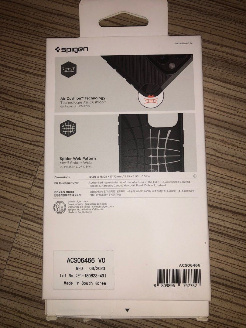 Spigen Core Armor iPhone 15 Pro Black (Category: Cases & Sleeves) located in Manila. Submitted by engr.lee (Listing ID 1316178986, Image 2). Description: Spigen Core Armor iPhone 15 Pro Used only for two days No issue PM for more infos.