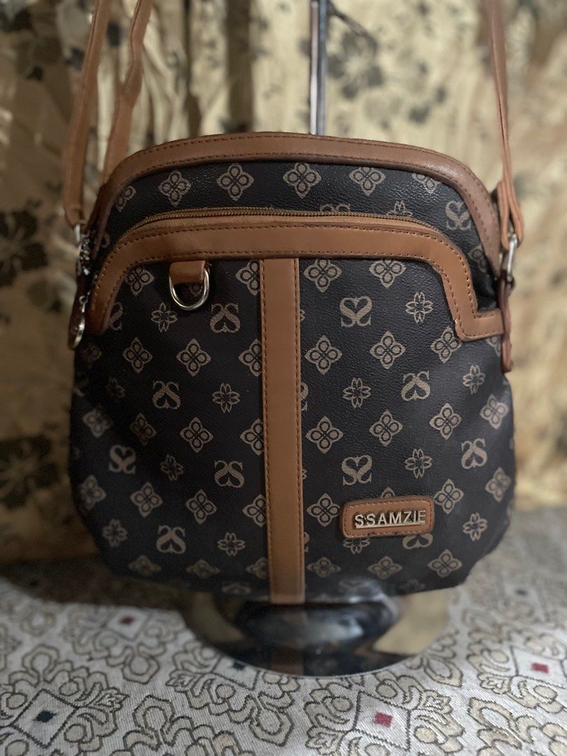 SUPER SALE Ssamzie Sling Bag
