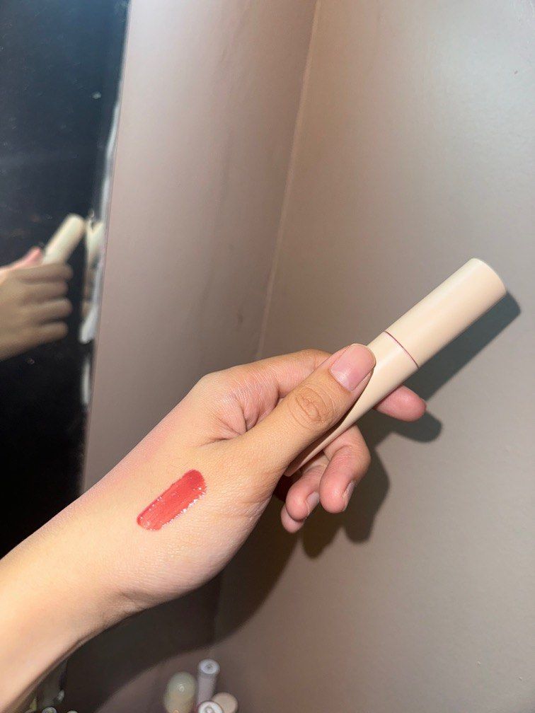 Sunniesface Juicetint Lychee (Category: Makeup) located in Las Pinas. Submitted by mbisl (Listing ID 1316200762, Image 1). Description: Sunniesface Juicetint Shade Lychee Used less than 10 times Rfs: good product but Not my shade.