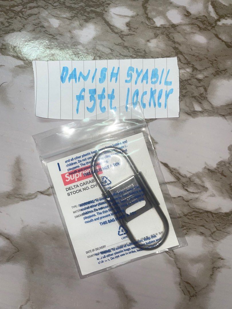 Supreme CDW Delta Carabiner