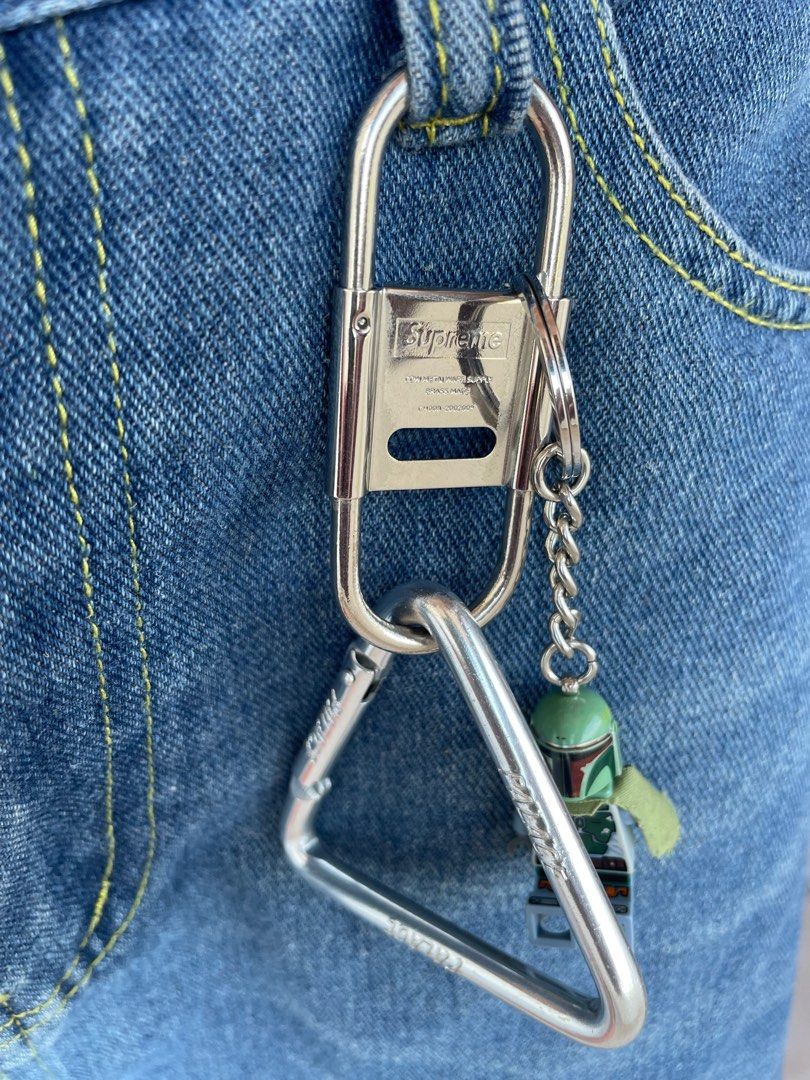 Supreme CDW Delta Carabiner, Men's Fashion, Watches