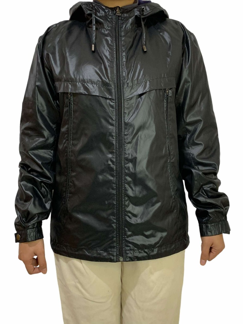 Uniqlo men's windbreaker discount