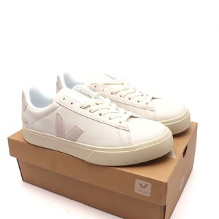 （分類：）位於 。 由 MCFashions 提交（商品編號 1315599440，圖片 1）。簡介： 。