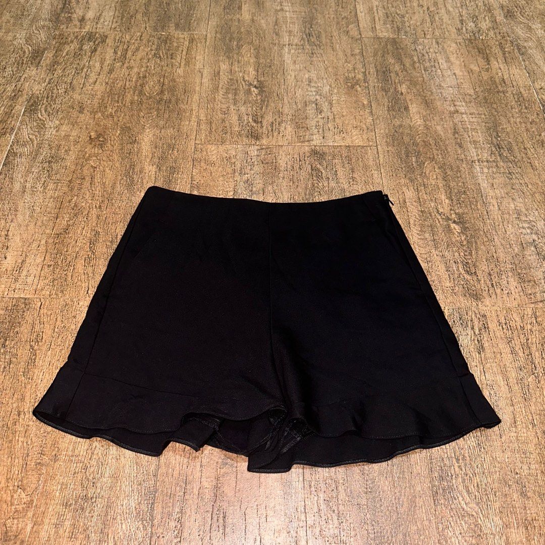 Zara ruffle shorts cheap