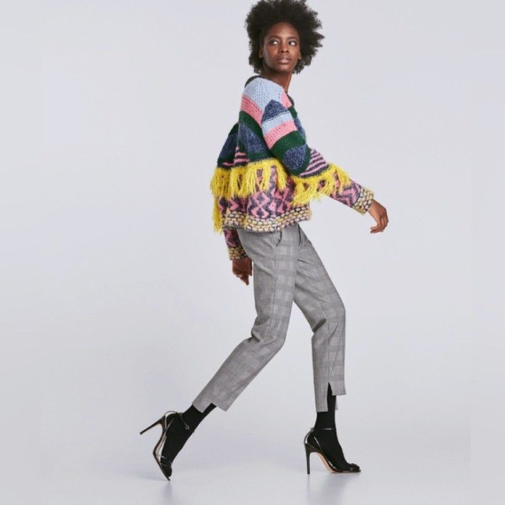 ZARA WOMAN CHECKED TROUSERS WITH ASYMMETRIC HEMS GREY, Fesyen