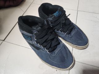 Vans half cab For Sale Sneakers Carousell Singapore