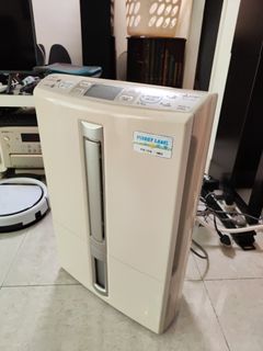 （分類：）位於 。 由 wilsonlee2003 提交（商品編號 1316277396，圖片 1）。簡介： 。