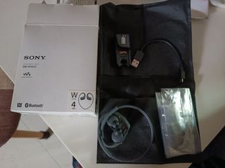 （分類：）位於 。 由 toystrader 提交（商品編號 1316264799，圖片 1）。簡介： 。