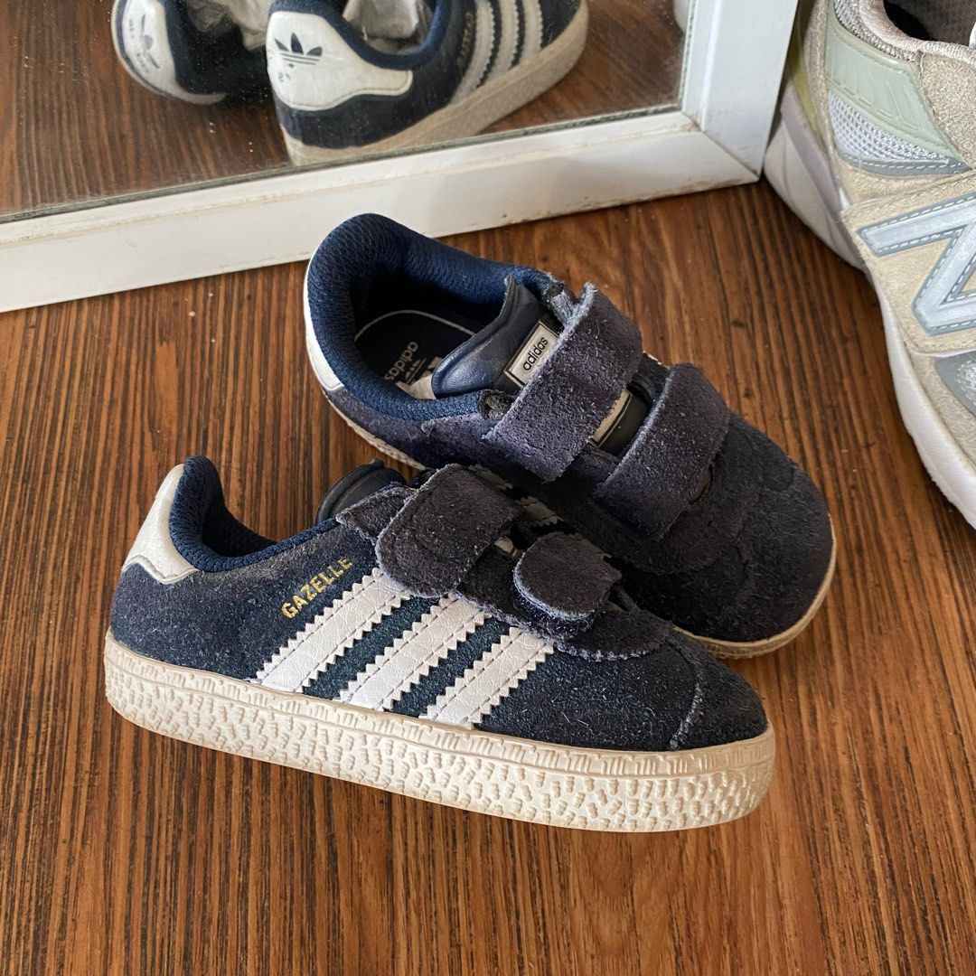 Adidas Kids gazelle og suede navy not gazelle indoor not samba spezial black gum