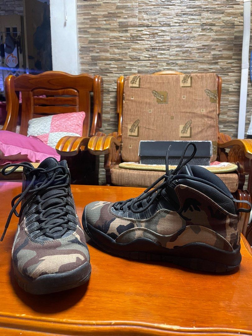 Camo retro 10 2025