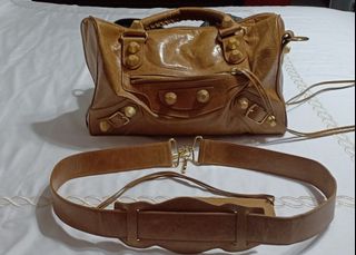 (Category: ) located in . Submitted by jeddah-01 (Listing ID 1316272547, Image 1). Description: .