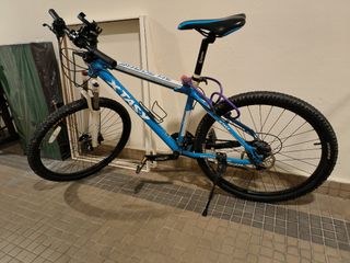 (Category: ) located in . Submitted by nawaz08 (Listing ID 1316264878, Image 1). Description: .