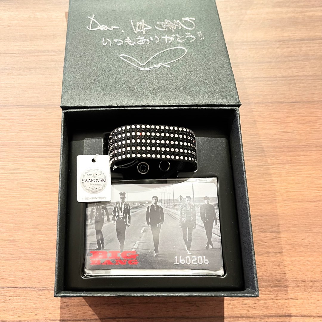 BIGBANG VIPシート特典 Swarovskiブレスレット 4個セット BIGBANG VIPシート特典 Swarovskiブレスレット 4個セット