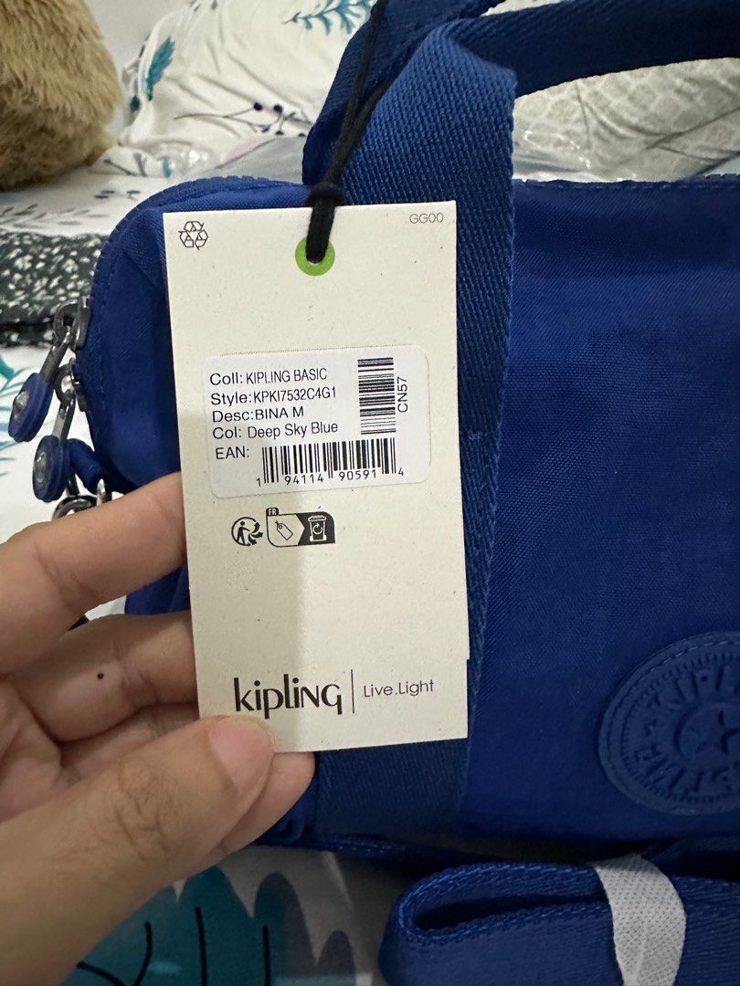 Brand new and Original Kipling Bina Medium (Category: Cross-body Bags) located in Naguilian. Submitted by mariveld (Listing ID 1316374533, Image 2). Description: .
