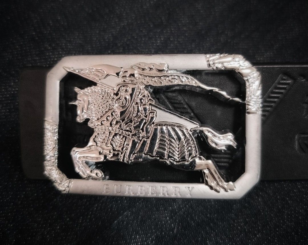 Burberry designer belt store