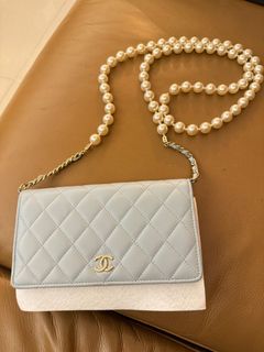 （分類：）位於 。 由 erikaaali 提交（商品編號 1316430643，圖片 1）。簡介： 。