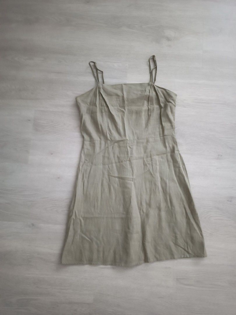 Straight neck spaghetti strap dress on sale