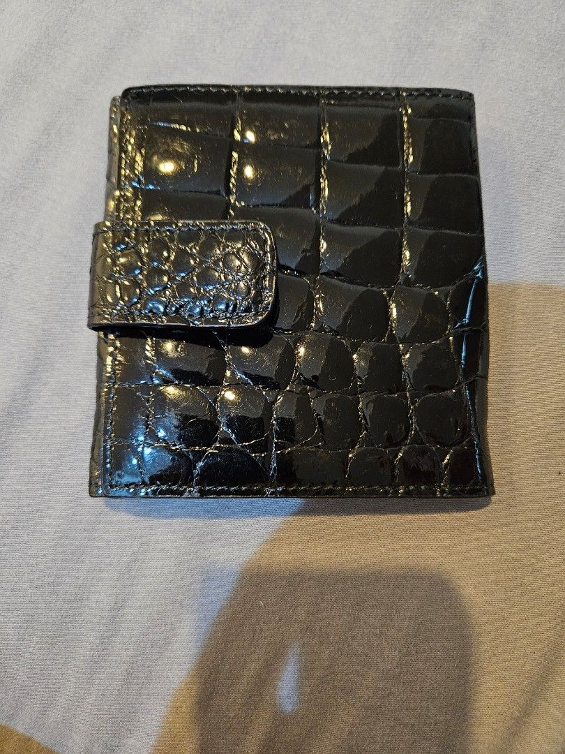 Black Crocodile Skin Wallet Men Wallet Exotic Skin Black Patent Kwanpen Women s Fashion Bags Wallets Wallets Card Holders on Carousell