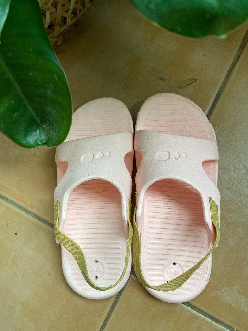 Slippers decathlon new arrivals