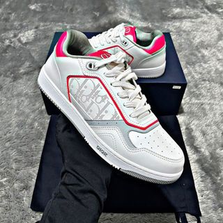 (Kategori: ) berada di . Dikirim oleh santahypeluxurystore (ID iklan 1316273519, Gambar 1). Deskripsi: .