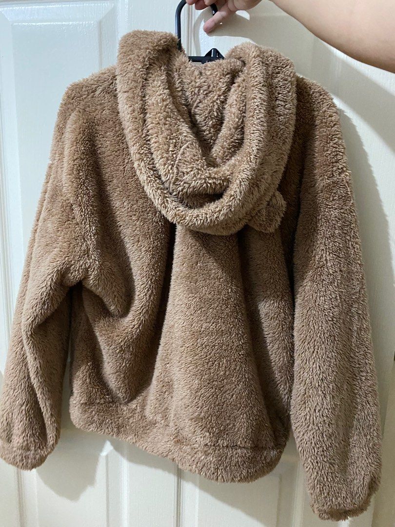 Fluffy Bear-like Hoodie and Pants (Category: Coats, Jackets and Outerwear) located in Pasig City. Submitted by peritph (Listing ID 1316413567, Image 2). Description: Buy 1 take 1 .