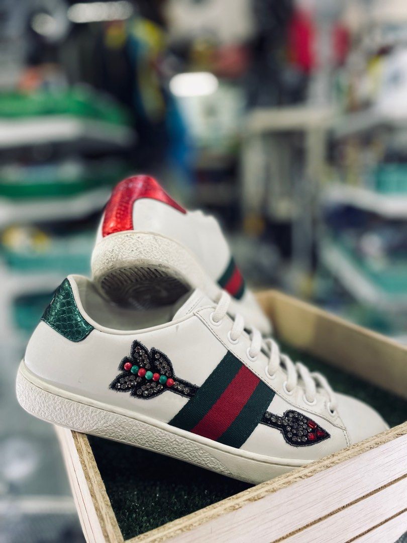 Gucci Ace Arrow Shoes Sneakers Men 5Uk Men s Fashion Footwear Sneakers on Carousell