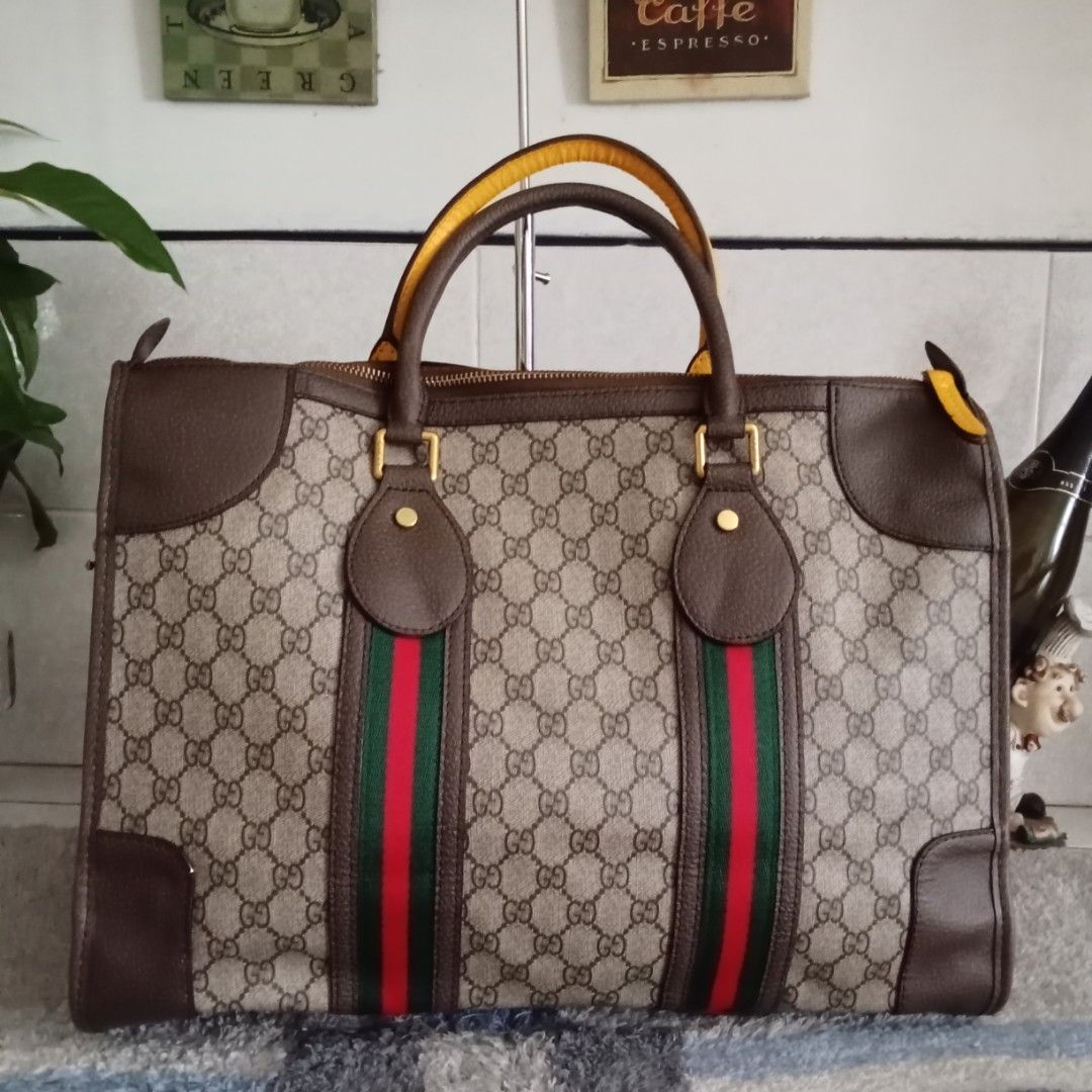 Gucci duffle bag used store
