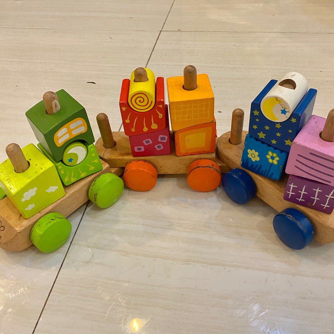 Hape blocks train (Category: Educational & Learning Toys) located in Quezon City. Submitted by martinafernandez (Listing ID 1316337710, Image 3). Description: .